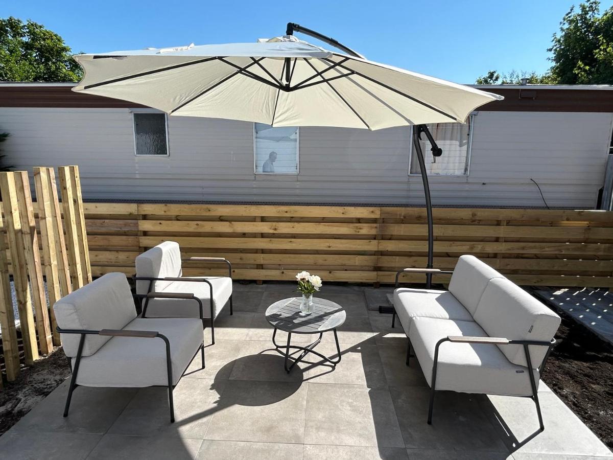 Breezy Beach Chalet Petten Exterior foto